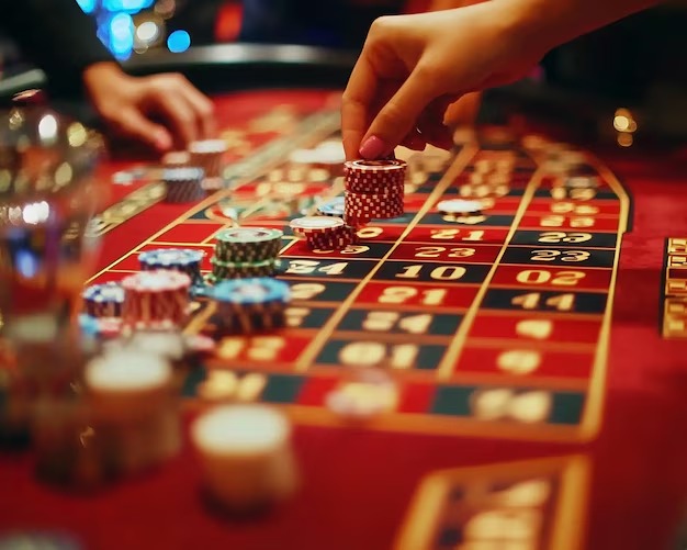 one-hundred-ninety French Roulette at one-hundred-ninety Live Casino